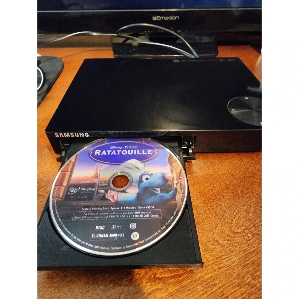 Samsung BD-FM57C Blu-Ray DVD Player‎ Wi-Fi Streaming HDMI Connectivity No Remote